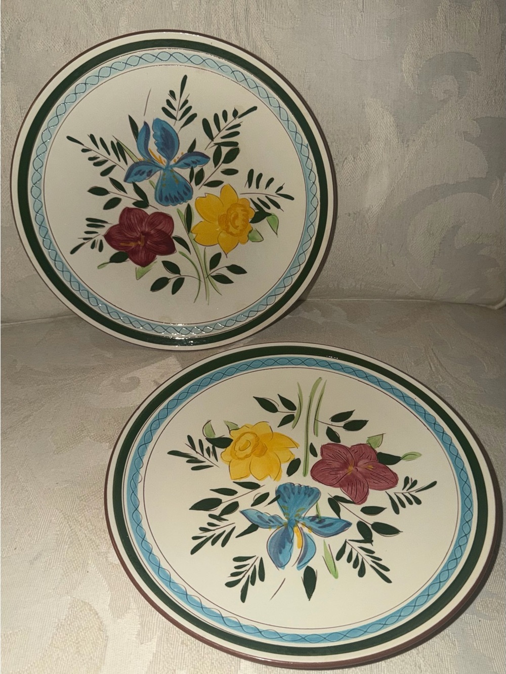 Vintage Stangl Pottery Country Garden 10” Dinner Plates Handpainted Set of Two